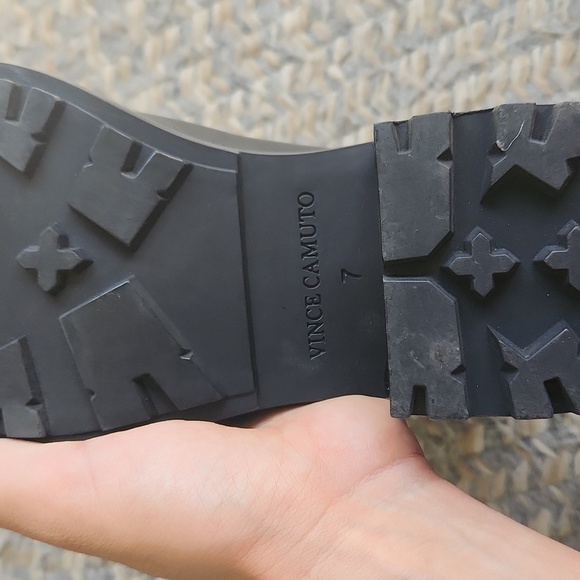 Vince Camuto Black Ankle‎ Women's Black Boots - Picture 9 of 10